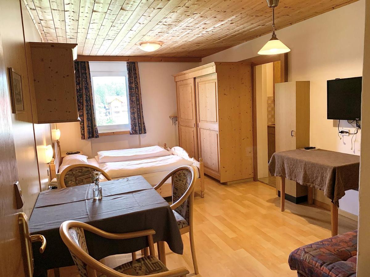 Apparthotel Germania Dobbiaco Esterno foto