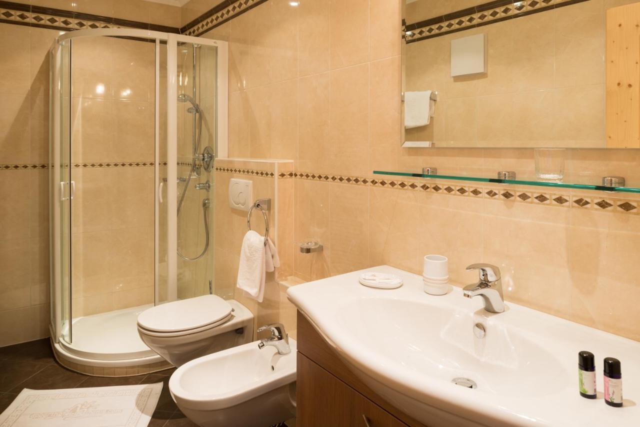Apparthotel Germania Dobbiaco Esterno foto