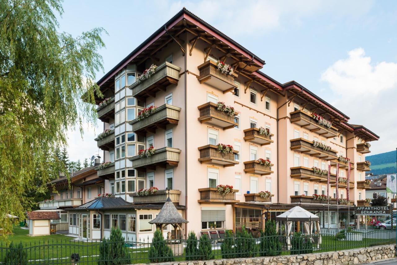 Apparthotel Germania Dobbiaco Esterno foto