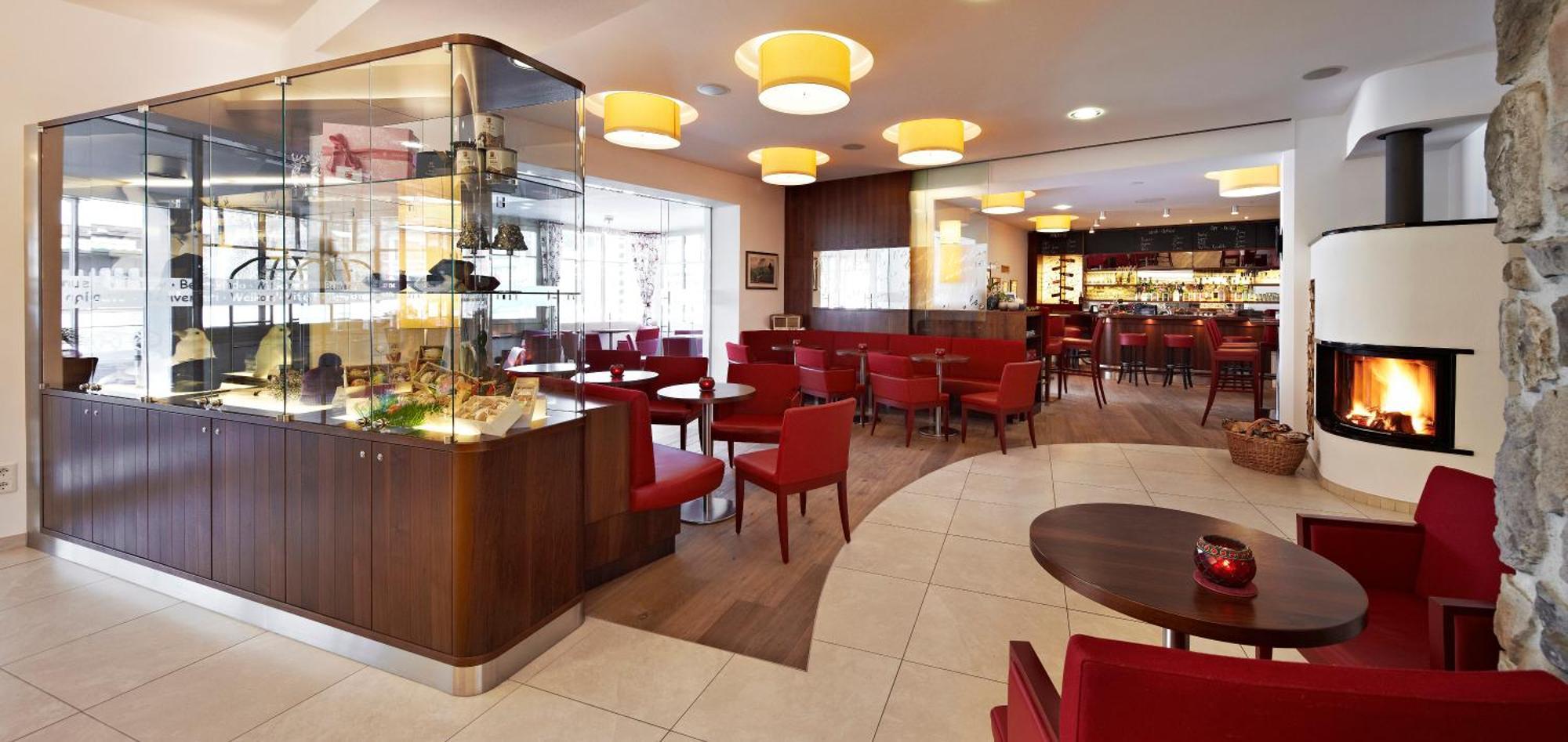 Apparthotel Germania Dobbiaco Esterno foto